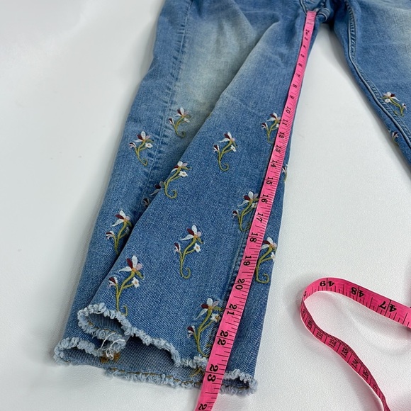 Anthropologie Pilcro Floral Embroidered Straight Leg Cropped Jeans 25 - Picture 11 of 14